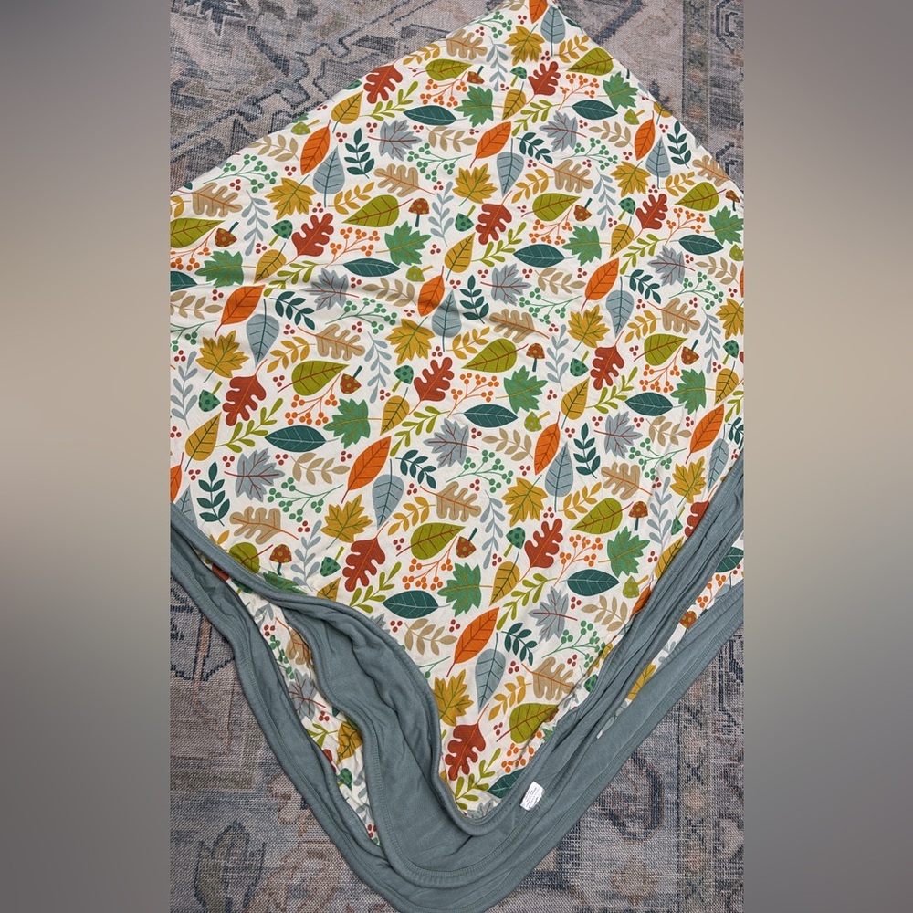Little Sleepies fall leaves blanket